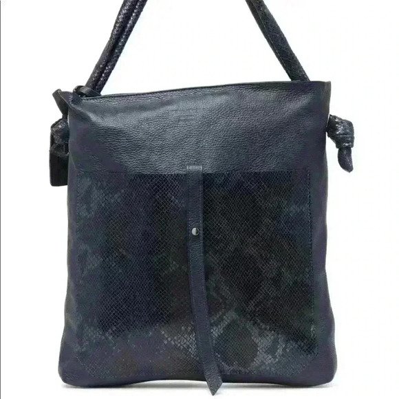 Persaman New York Handbags - Persaman Snake Embossed Shoulder Bag